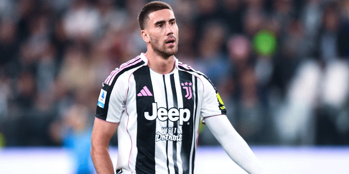 Rumor-Transfer-Barcelona,-__Bayern,-Manchester-United-Berebut-Dusan-Vlahovic