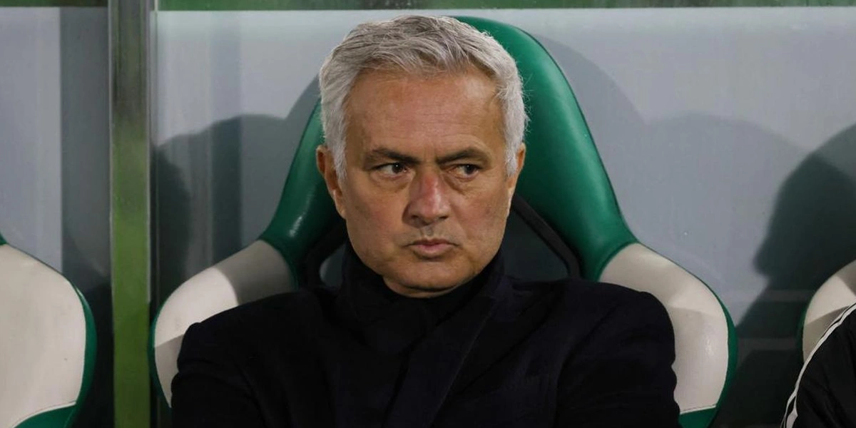 Kontroversi-Komentar-Mourinho